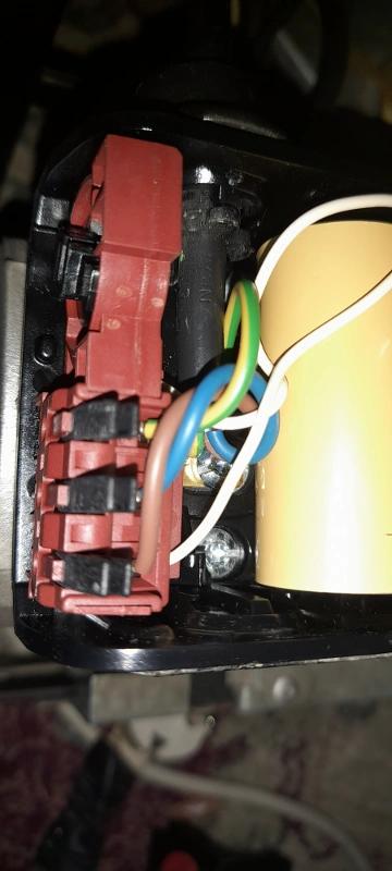 نمونه کار نصب و تعمیر پکیج و رادیاتور شماره ۴