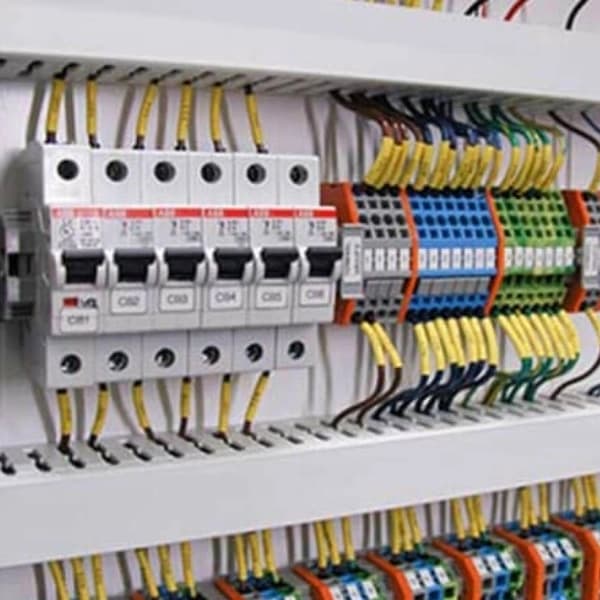 نمونه کار کلیه تعمیرات برق ساختمان و صنعتی و plc شماره ۸